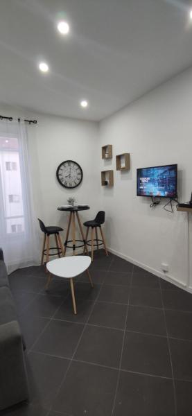 Studio hyper centre Nice